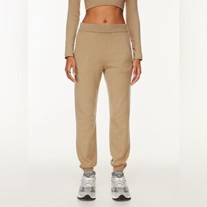 Babaton | High-rise knit Rodin Jogger | Constant Camel
